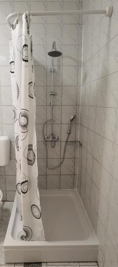 Ivan B&B, 5 Star Superior Room, Near The See And Park Novigrad Istria Exterior foto